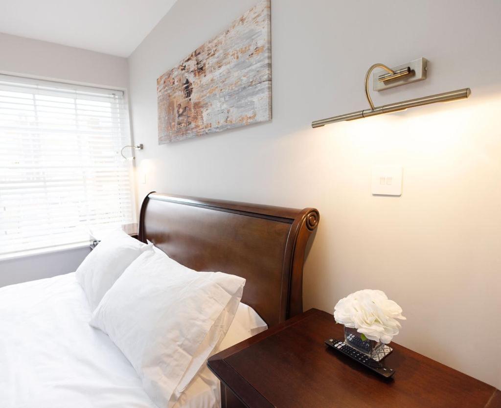 Harper Luxe Serviced Apartments Dunstable Exterior foto