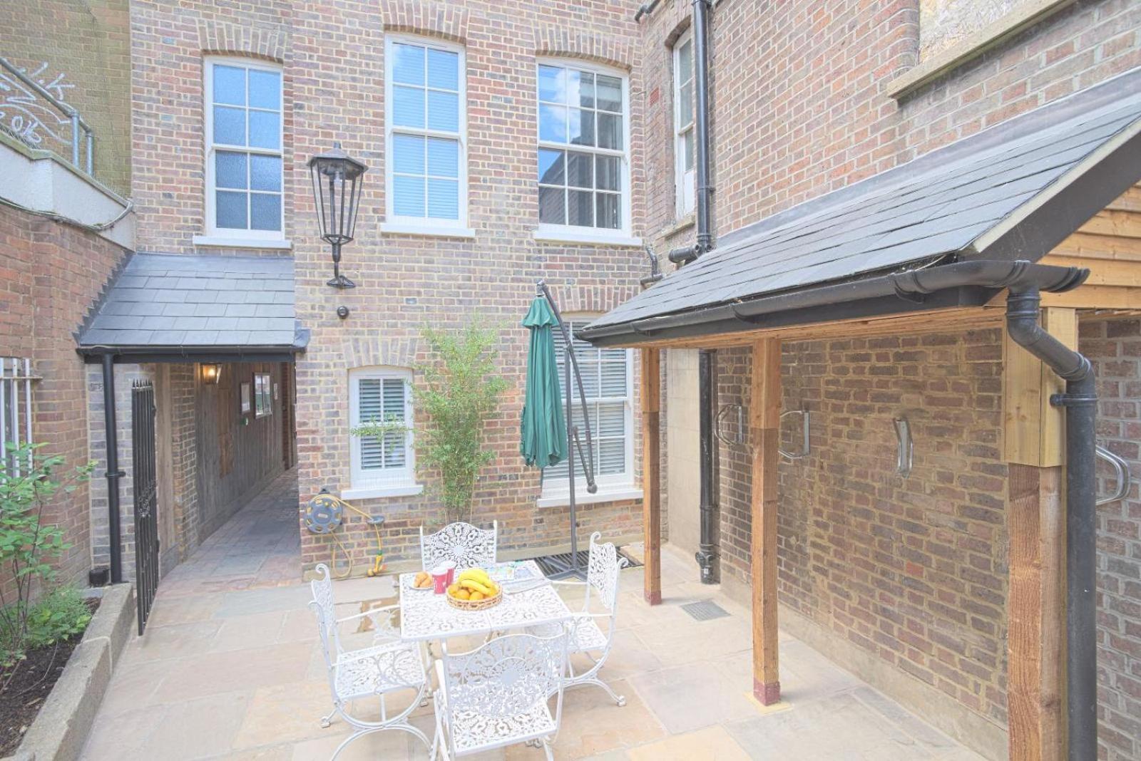 Harper Luxe Serviced Apartments Dunstable Exterior foto
